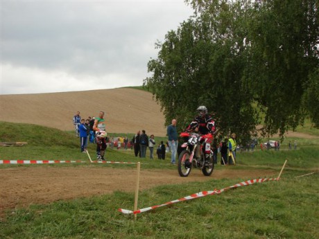 117 motokrosový den 16.5.2009 .JPG