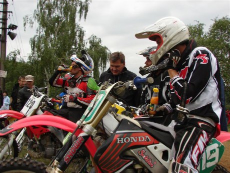 175 motokrosový den 16.5.2009 .JPG