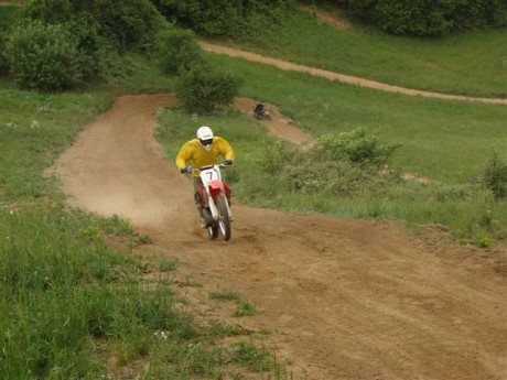 205 motokrosový den 16.5.2009 .JPG