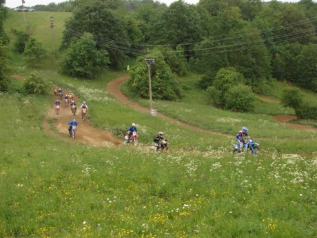 242 motokrosový den 16.5.2009 .JPG