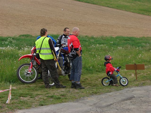 007 motokrosový den 16.5.2009 .JPG